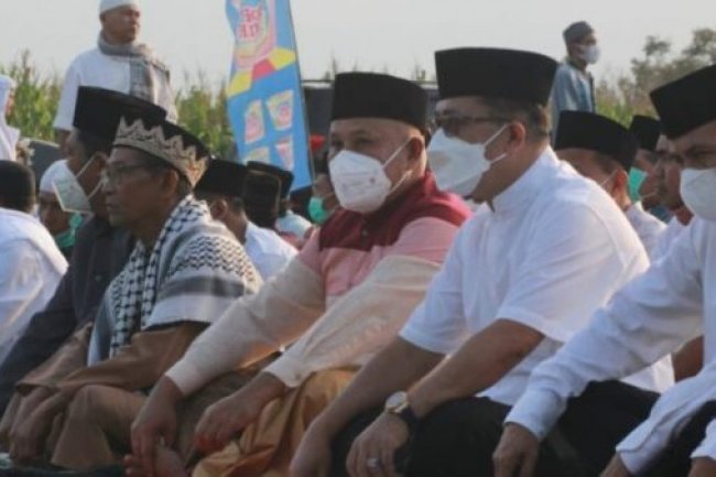 Sholat Ied Di Way Galih, Bupati Nanang Ajak Masyarakat Bangun Ukhuwah Wathaniyah