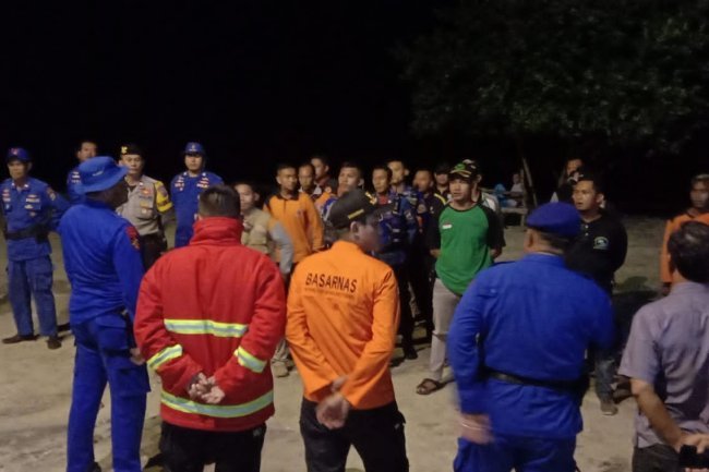 Dua Hari Hilang di Laut, Nelayan Asal Rajabasa Lampung Selatan Belum Ditemukan