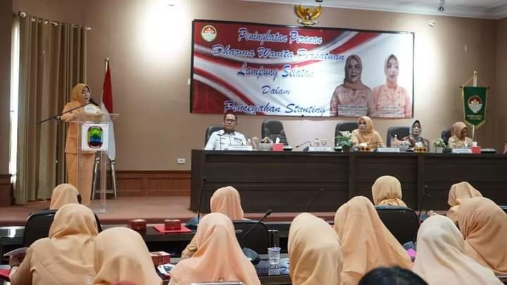 Winarni Beri Arahan Dalam Kegiatan Peningkatan Peranan Dharma Wanita Persatuan Lampung Selatan Dalam Pencegahan Stunting