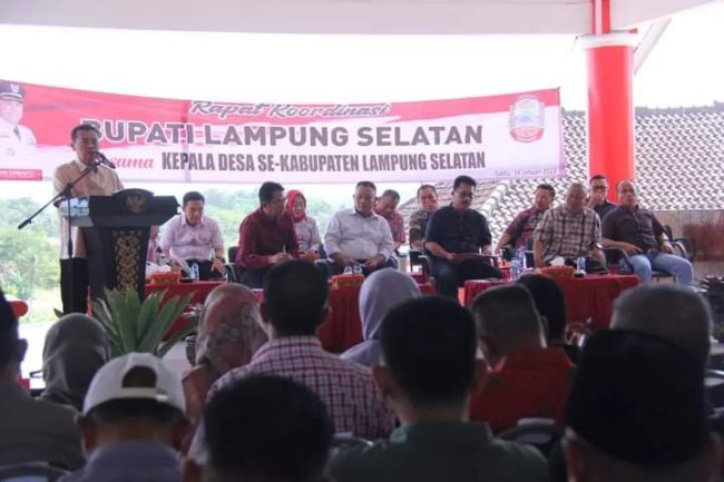 Nanang Ermanto Laksanakan Rakor Bersama 256 Kepala Desa Se-Kabupaten Lamsel